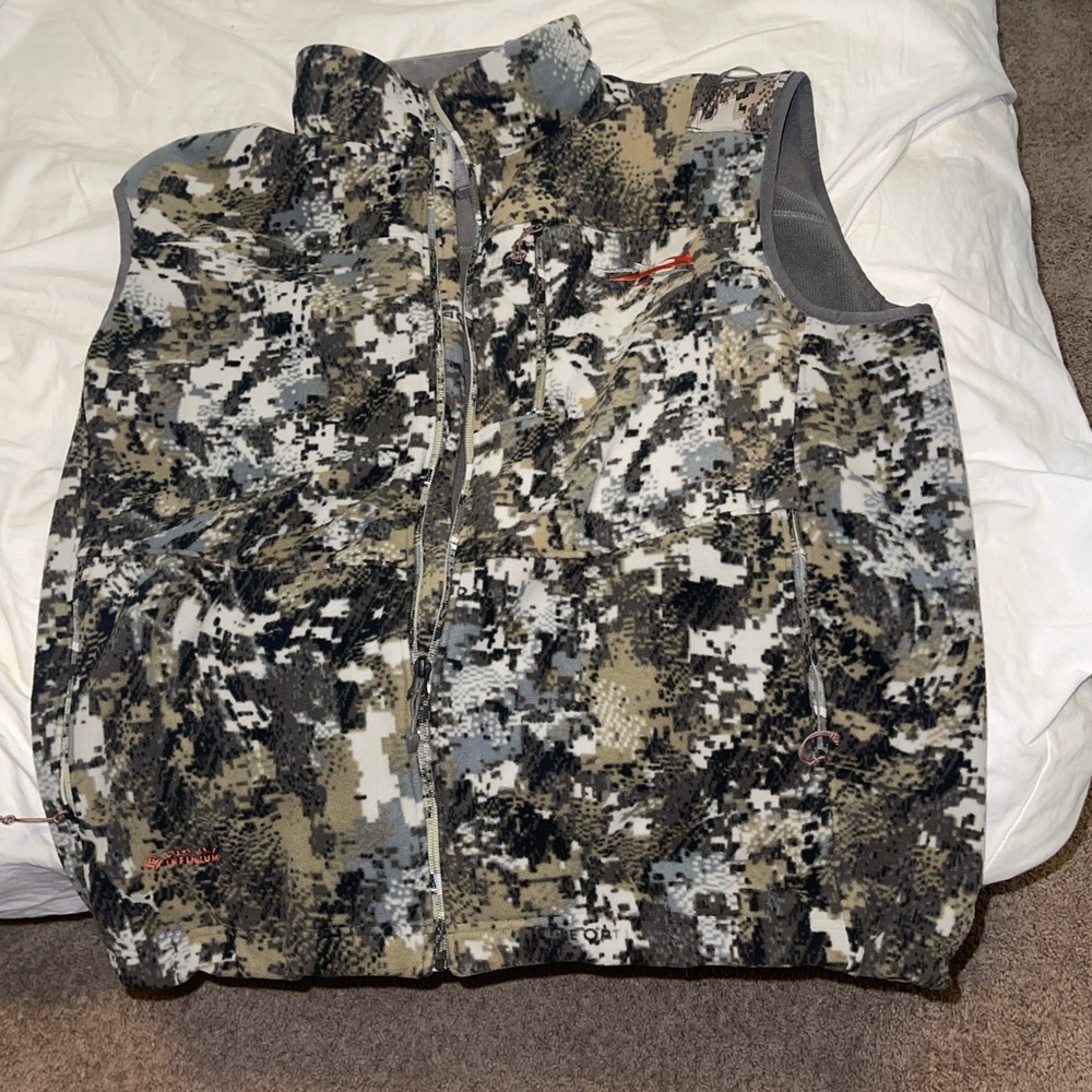 New Sitka Gear Stratus Vest. Mens XL